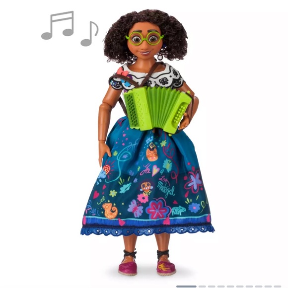 Disney Encanto - Mirabel Singing Doll 🎶 - Picture 2 of 5